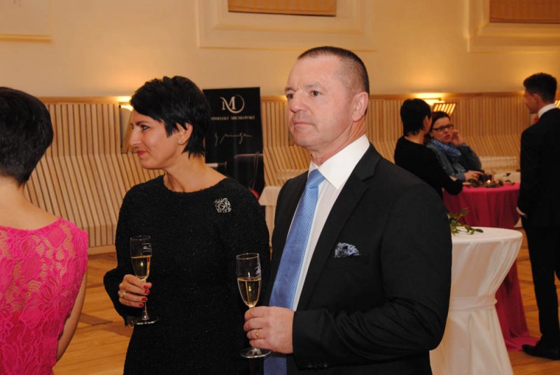 dsc_0153_20161220_1573457237